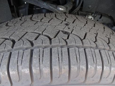 Used 2025 Ford F150 XL AWD/4WD image 37