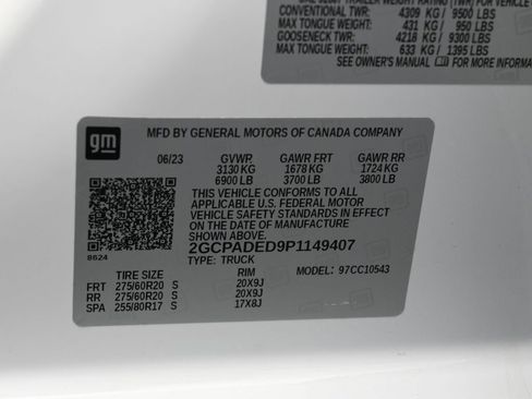 Used 2023 Chevrolet Silverado 1500 RST image 18