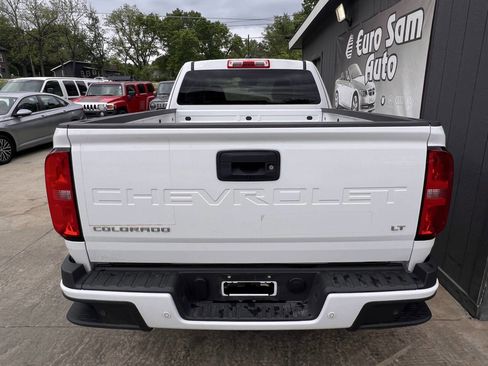 Used 2022 Chevrolet Colorado LT w/ Fleet Safety Package RWD image 10