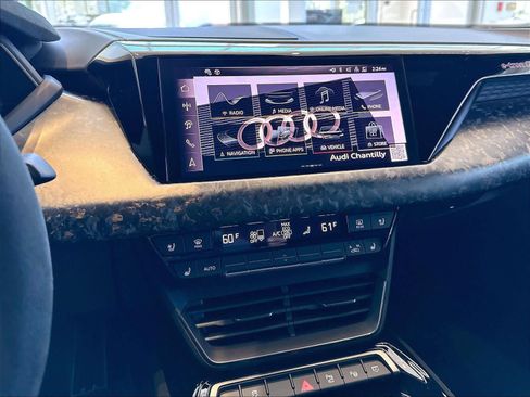 Used 2025 Audi RS e-tron GT performance w/ Dynamic Plus Package AWD/4WD image 9