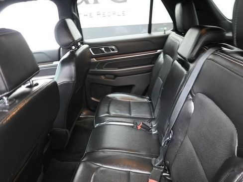 Used 2017 Ford Explorer Limited AWD/4WD image 23
