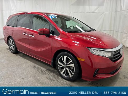Used 2023 Honda Odyssey Touring image 2