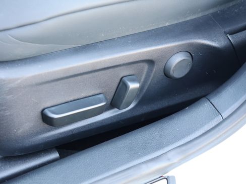 Used 2023 Lexus IS 350 F Sport image 31