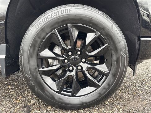 Used 2023 Chevrolet Silverado 1500 Custom image 27