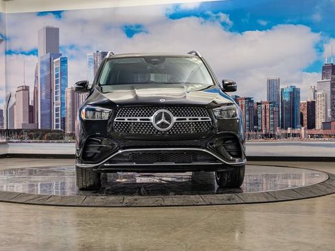 Used 2026 Mercedes-Benz GLE 450 4MATIC image 3