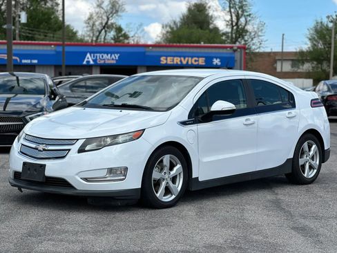 Used 2014 Chevrolet Volt image 1