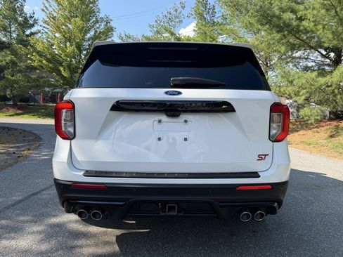 Used 2020 Ford Explorer ST w/ ST Street Pack AWD/4WD image 5