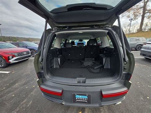 Certified 2025 Hyundai Santa Fe SEL image 24