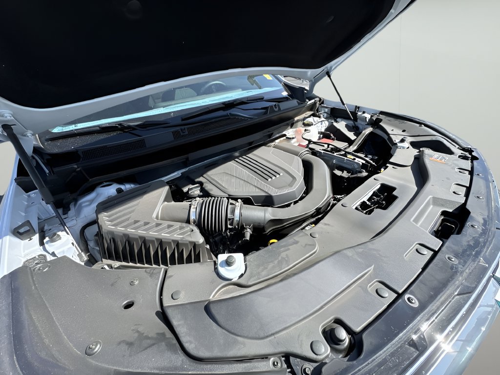 Used 2026 Chevrolet Traverse High Country FWD image 31