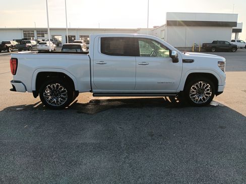New 2026 GMC Sierra 1500 Denali Ultimate image 5
