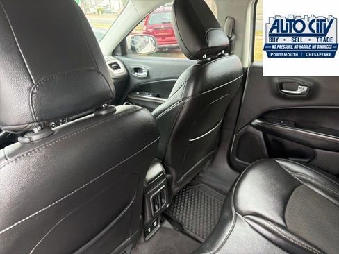 Used 2019 Jeep Compass Latitude w/ Popular Equipment Group AWD/4WD image 35