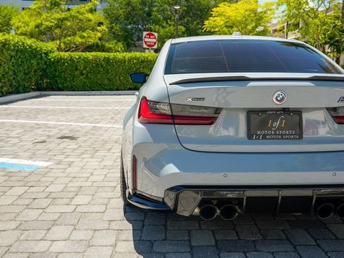 Used 2023 BMW M3 Competition w/ M Carbon Exterior Package AWD/4WD image 23
