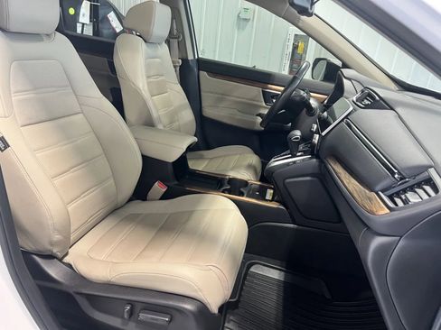 Used 2020 Honda CR-V Touring image 29