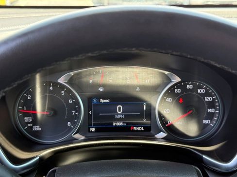 Used 2024 Chevrolet Equinox LT w/ Driver Convenience Package AWD/4WD image 30