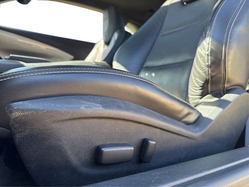 Used 2010 Chevrolet Camaro SS RWD image 15