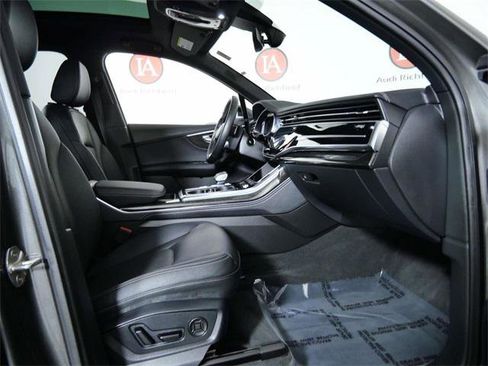 Used 2025 Audi Q7 2.0T Premium Plus image 11