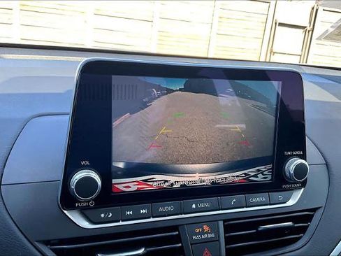 Certified 2025 Nissan Altima 2.5 S image 26