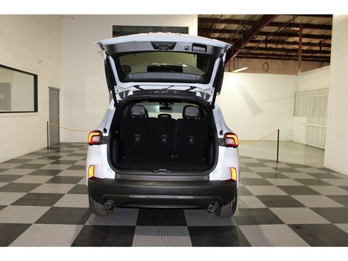 Used 2025 Ford Escape ST-Line Select image 21