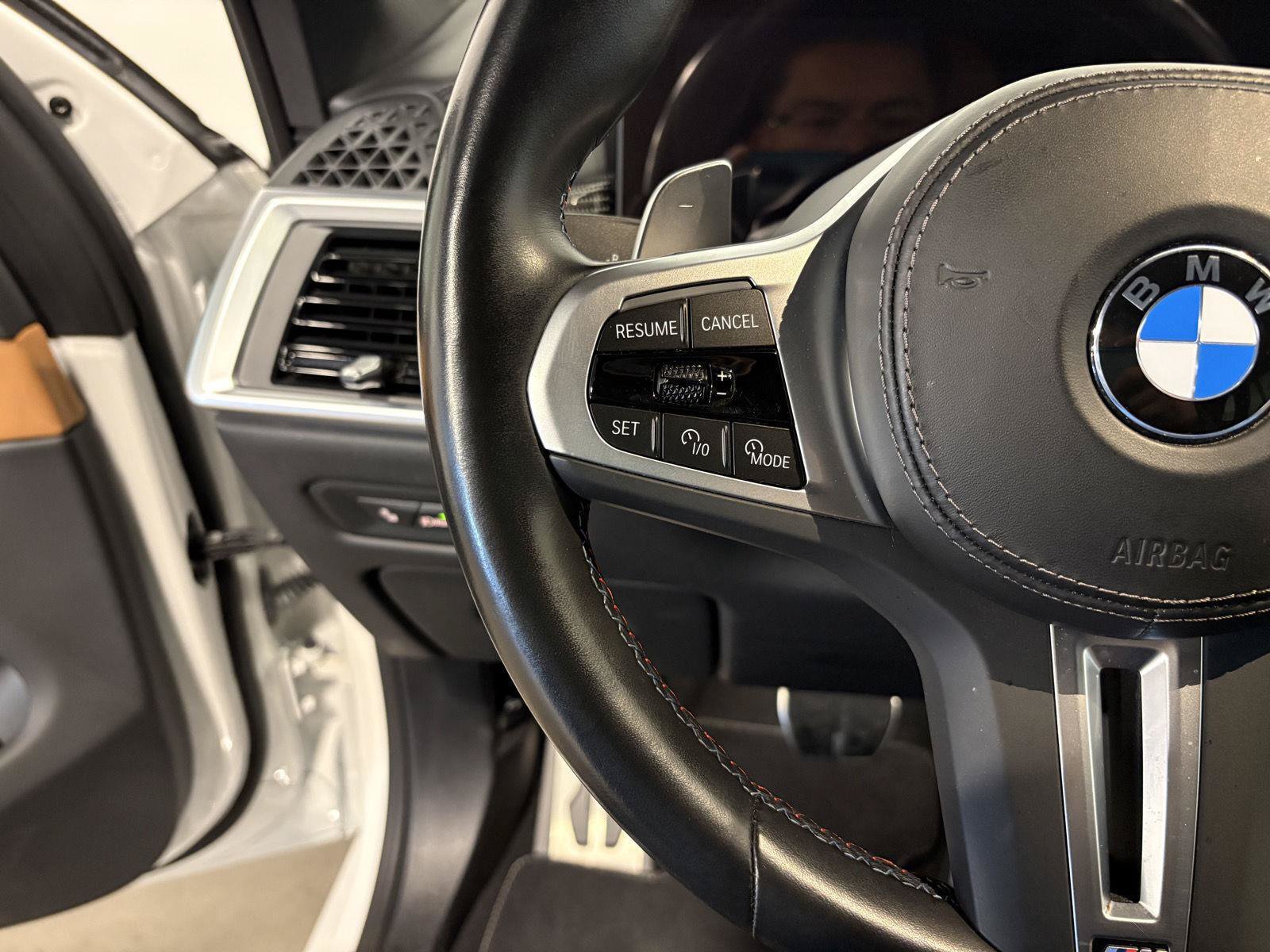 Used 2024 BMW X5 M60i AWD/4WD image 25