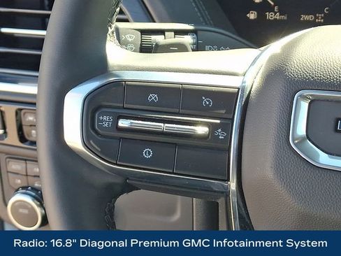 Used 2025 GMC Yukon XL Denali AWD/4WD image 7