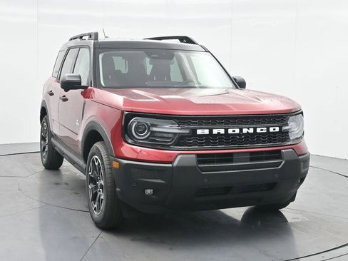 New 2026 Ford Bronco Sport Outer Banks w/ Outer Banks Tech Package+ AWD/4WD image 4