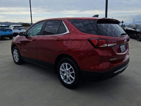 Used 2024 Chevrolet Equinox LT FWD image 6