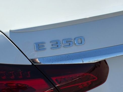 Certified 2022 Mercedes-Benz E 350 4MATIC Sedan image 35