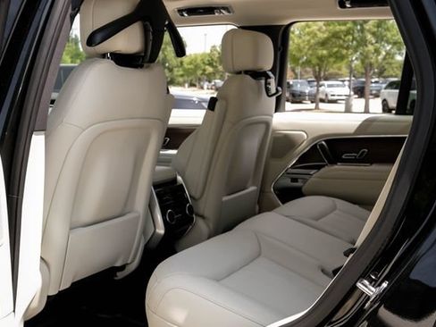 New 2026 Land Rover Range Rover SE AWD/4WD image 48