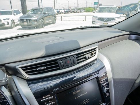 Used 2023 Nissan Murano SV FWD image 29
