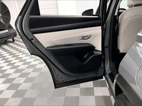Used 2025 Hyundai Tucson SEL FWD image 23