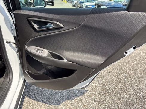 Used 2024 Chevrolet Malibu LT FWD image 40