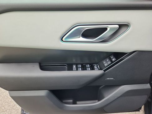 New 2026 Land Rover Range Rover Velar S AWD/4WD image 24
