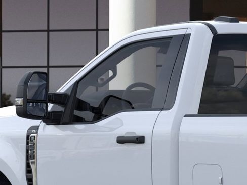 New 2026 Ford F250 XL w/ XL Chrome Package RWD image 20