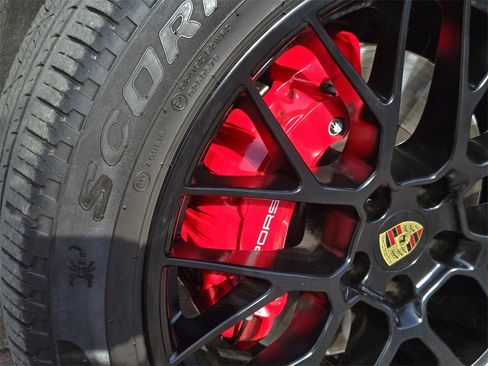 Used 2021 Porsche Macan GTS image 10