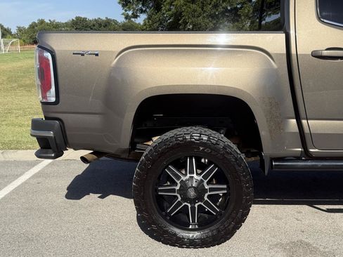 Used 2016 GMC Canyon SLE w/ SLE Convenience Package AWD/4WD image 39