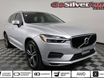 Used 2018 Volvo XC60 T5 Momentum w/ Vision Package
