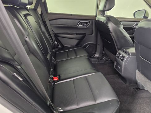 Used 2021 Nissan Rogue SV w/ Premium Package FWD image 43