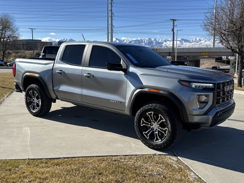 Used 2024 GMC Canyon AT4 w/ Technology Package image 7