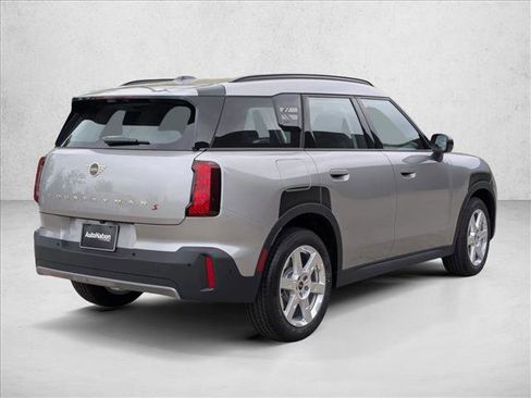 Used 2025 MINI Cooper Countryman S image 2
