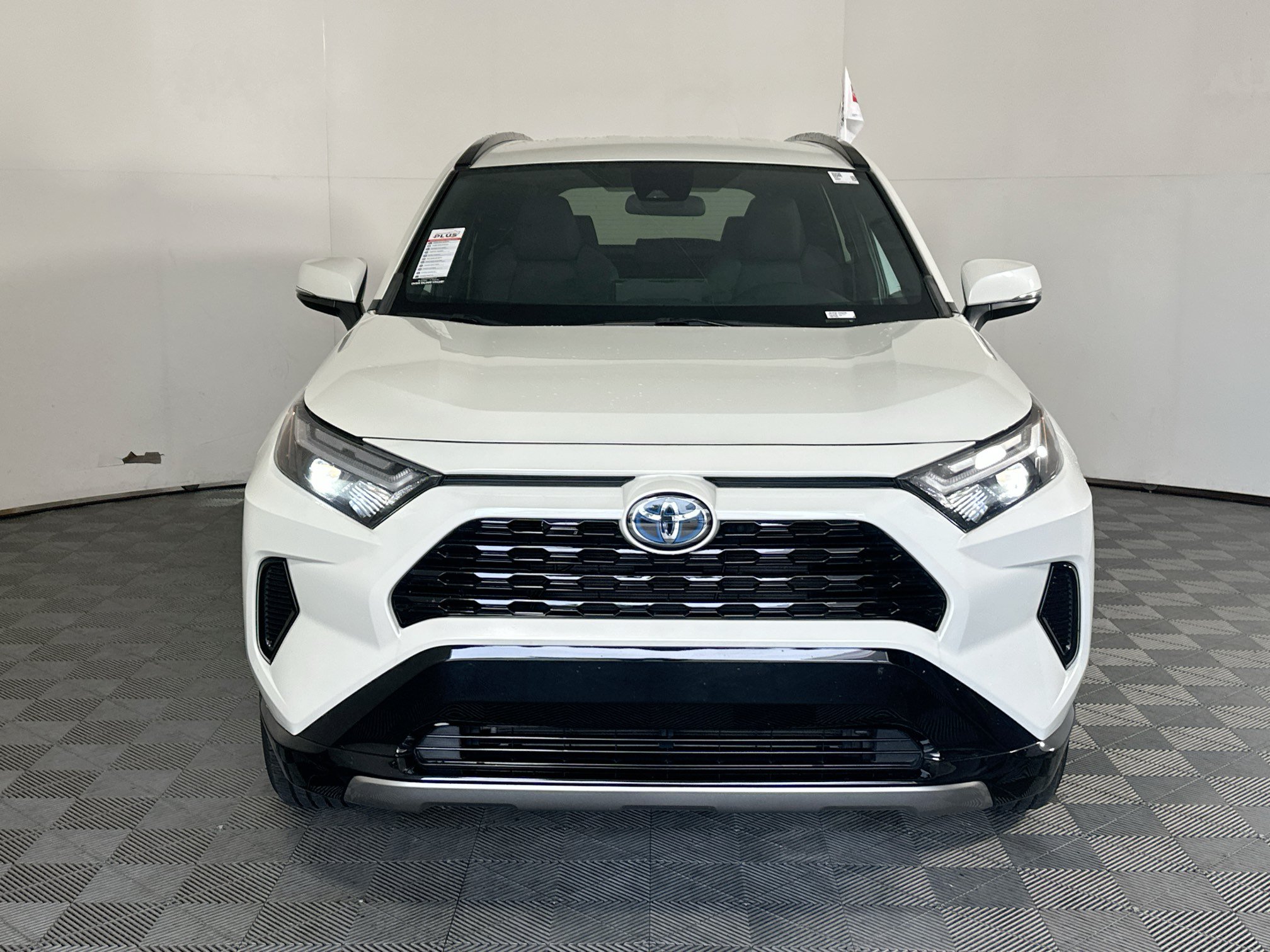 Certified 2022 Toyota RAV4 SE AWD/4WD image 8