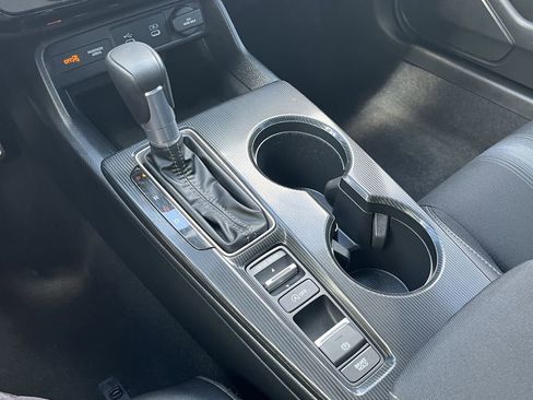 Used 2025 Honda Civic Sport image 26