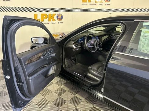 Used 2016 Cadillac CT6 Premium Luxury w/ Active Chassis Package AWD/4WD image 10