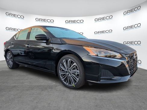 New 2025 Nissan Altima 2.5 SL image 1