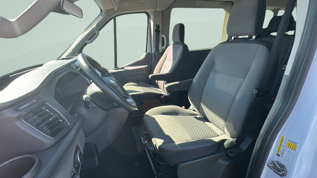 Used 2026 Ford Transit 350 XLT RWD image 11