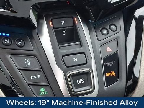 Used 2025 Honda Odyssey Elite image 11