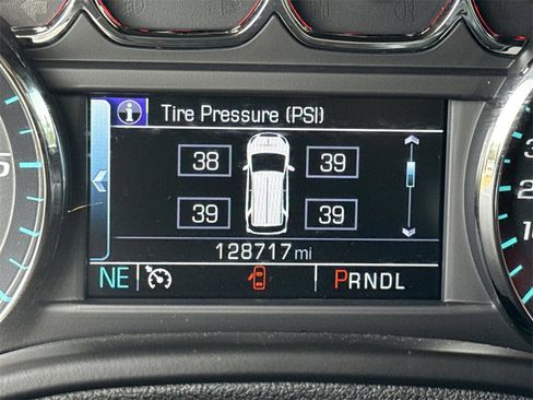 Used 2018 GMC Yukon SLT w/ Open Road Package image 40