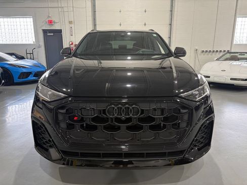 Used 2026 Audi SQ8 Prestige AWD/4WD image 2