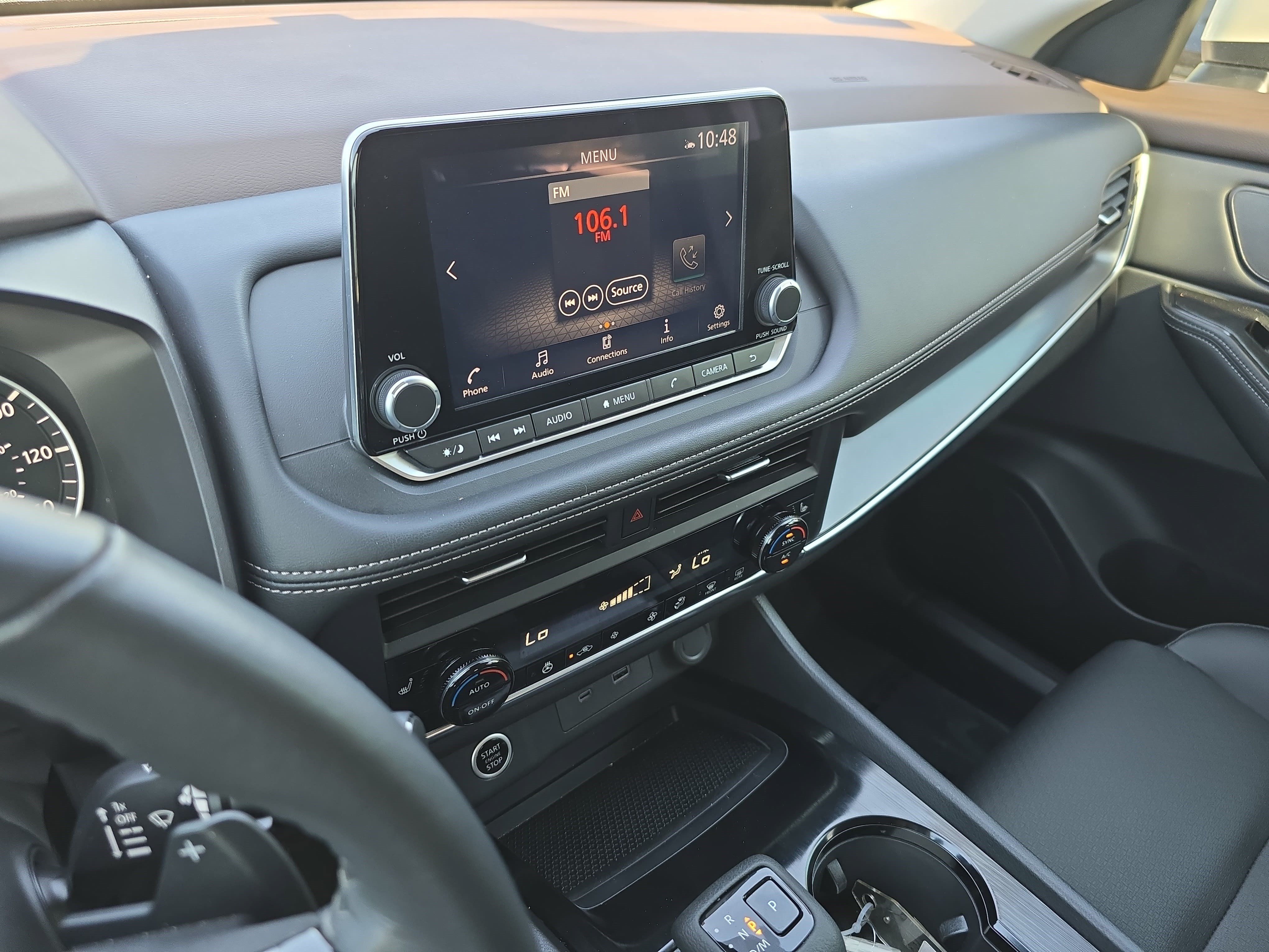 Used 2023 Nissan Rogue SV w/ SV Premium B Package FWD image 20