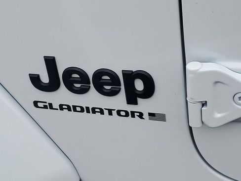 New 2026 Jeep Gladiator Sport image 8