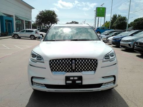 Used 2022 Lincoln Aviator Black Label Grand Touring w/ Class IV Trailer Tow Package AWD/4WD image 3